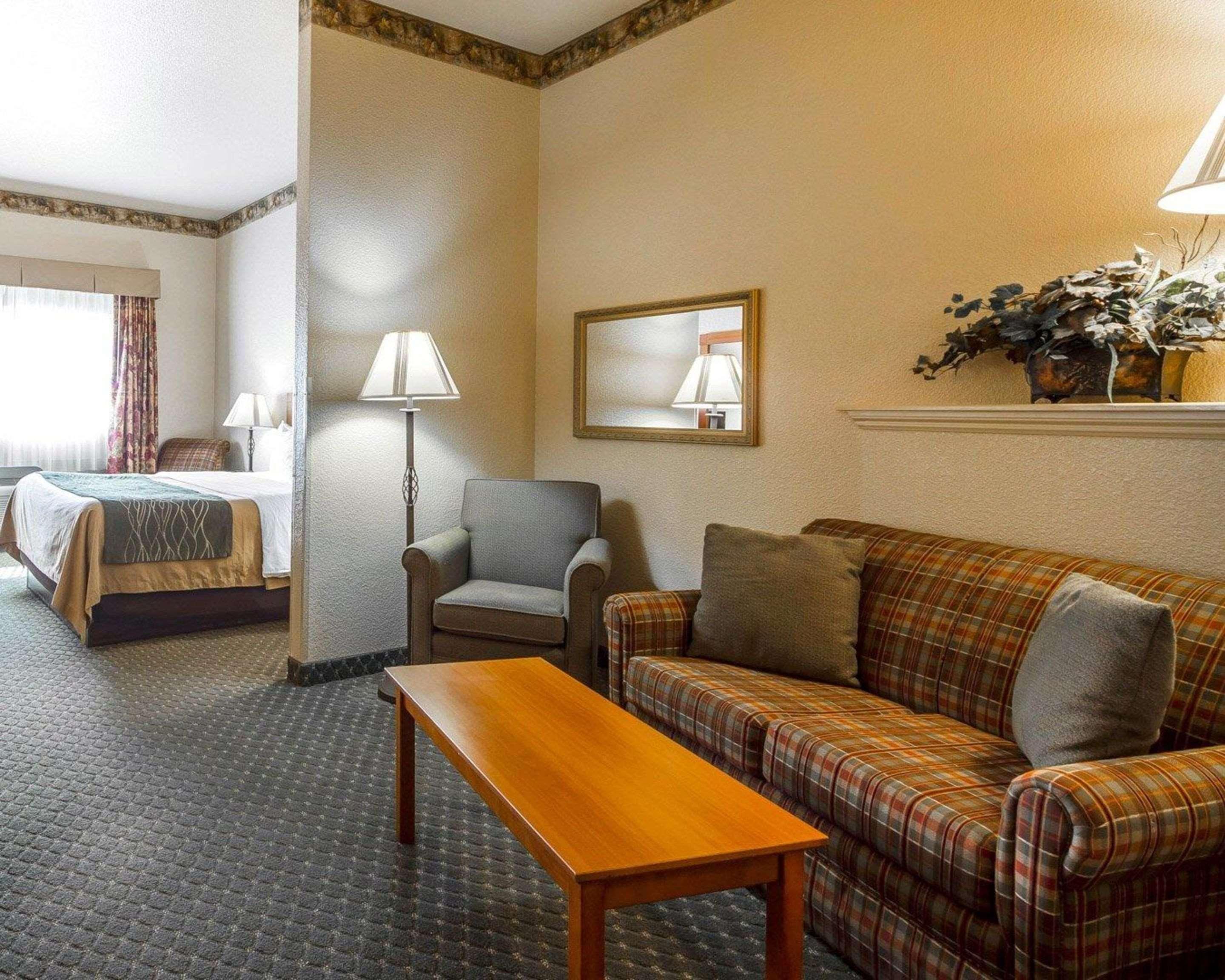 Comfort Inn & Suites Ukiah Mendocino County Dış mekan fotoğraf