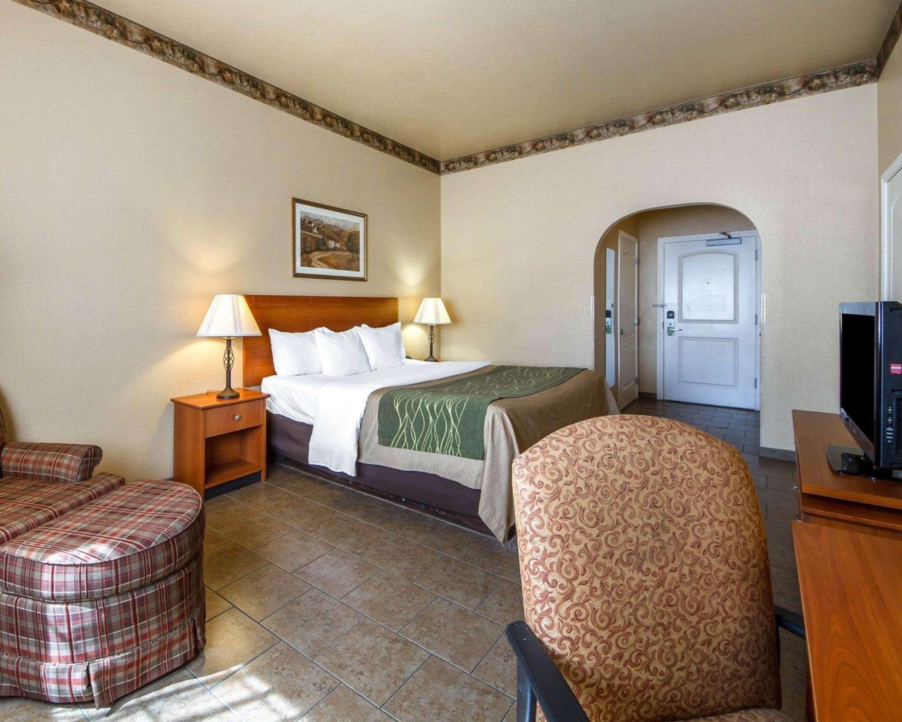 Comfort Inn & Suites Ukiah Mendocino County Dış mekan fotoğraf