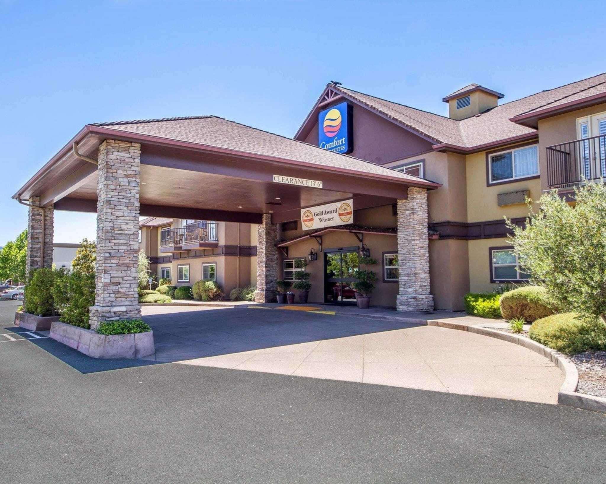 Comfort Inn & Suites Ukiah Mendocino County Dış mekan fotoğraf
