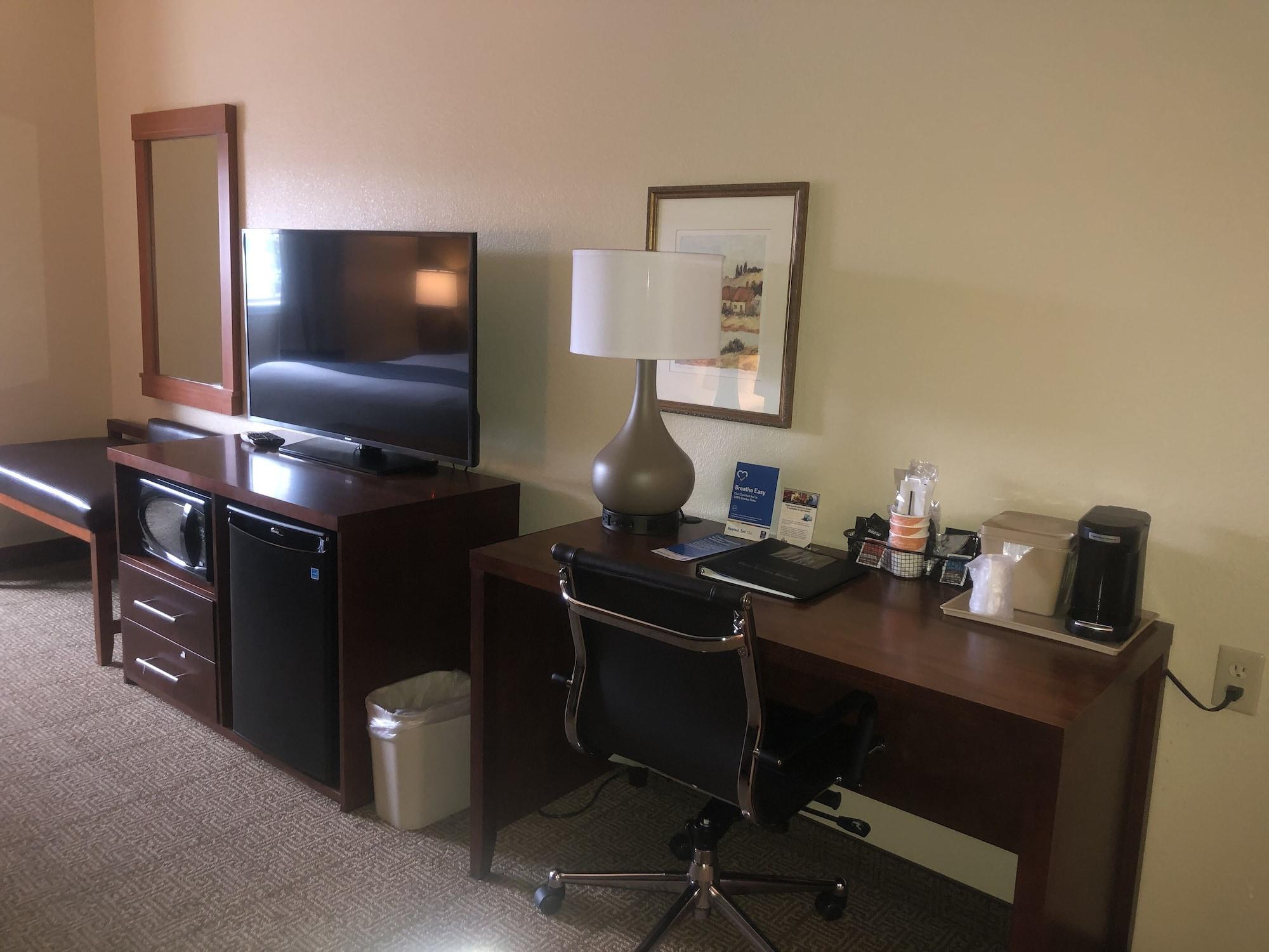 Comfort Inn & Suites Ukiah Mendocino County Dış mekan fotoğraf