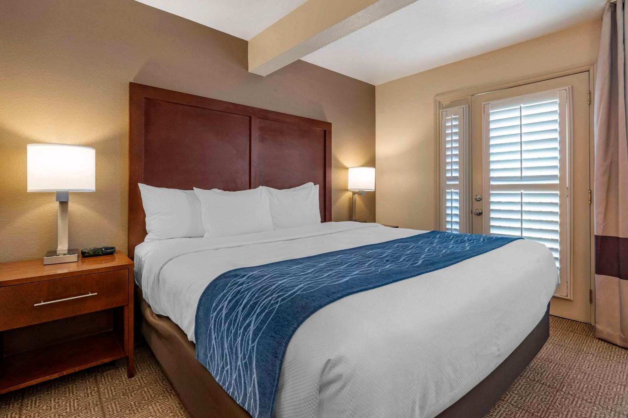 Comfort Inn & Suites Ukiah Mendocino County Dış mekan fotoğraf