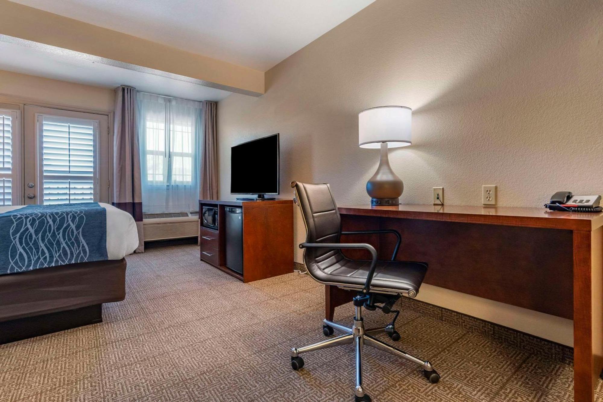 Comfort Inn & Suites Ukiah Mendocino County Dış mekan fotoğraf