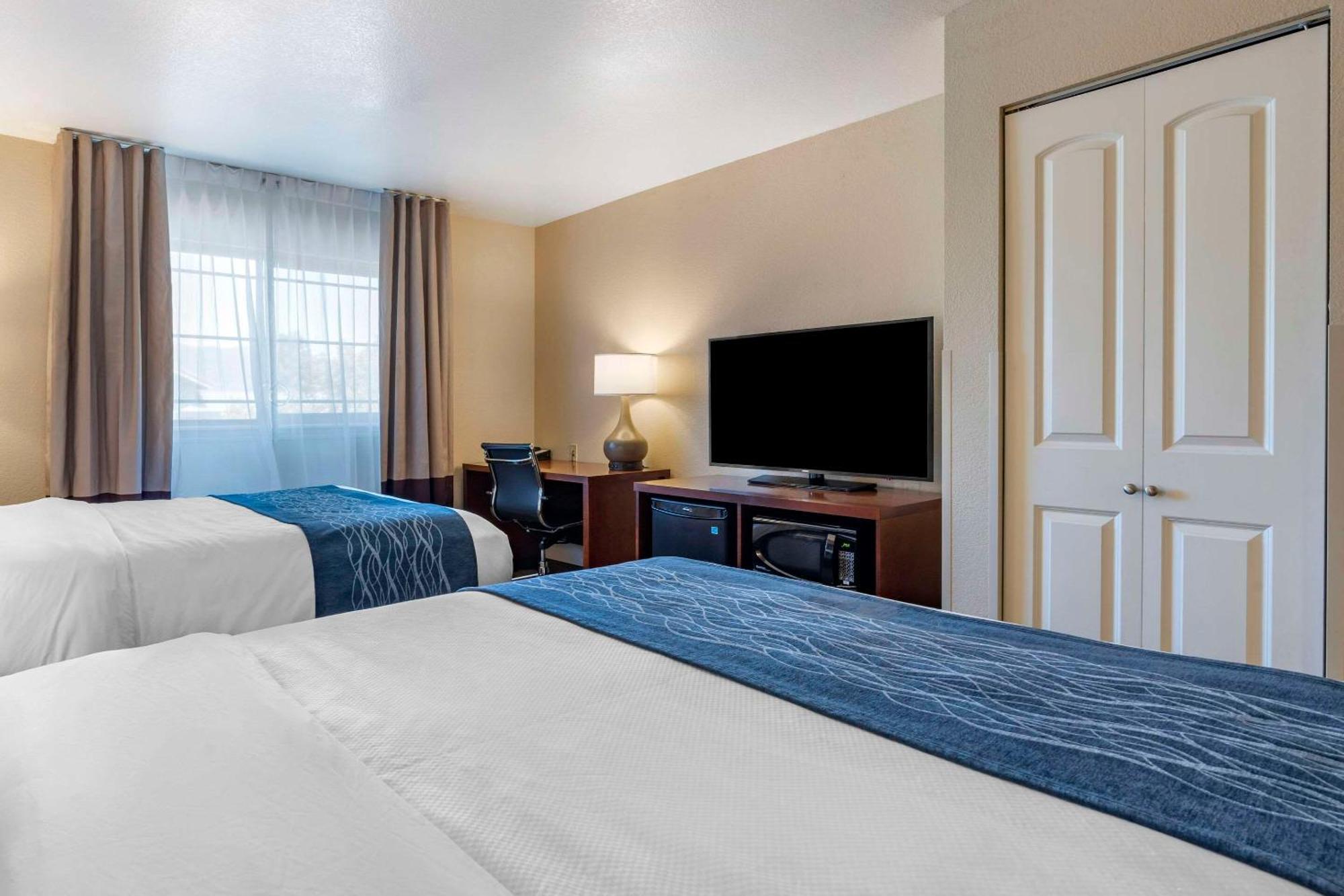 Comfort Inn & Suites Ukiah Mendocino County Dış mekan fotoğraf