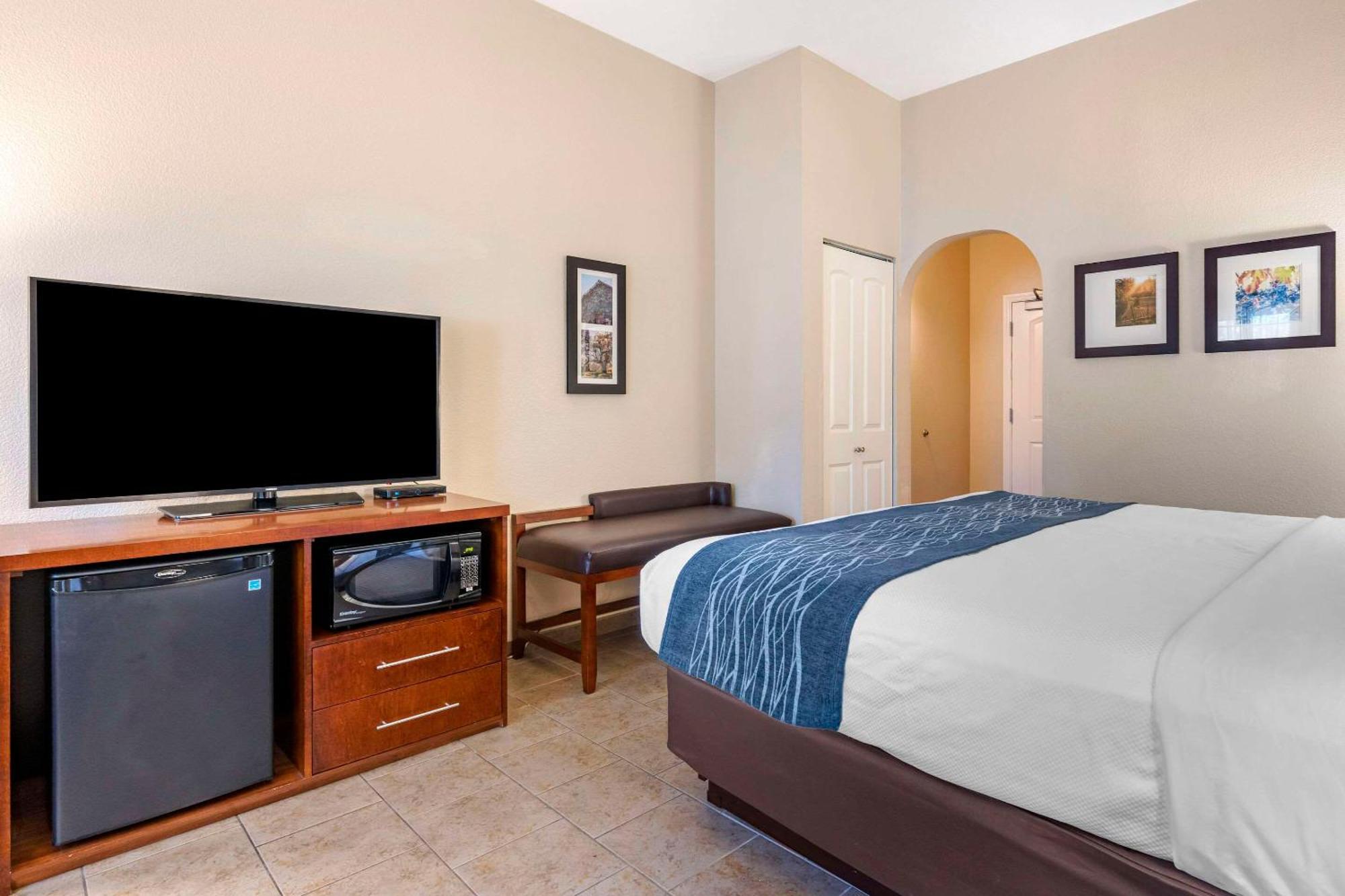 Comfort Inn & Suites Ukiah Mendocino County Dış mekan fotoğraf